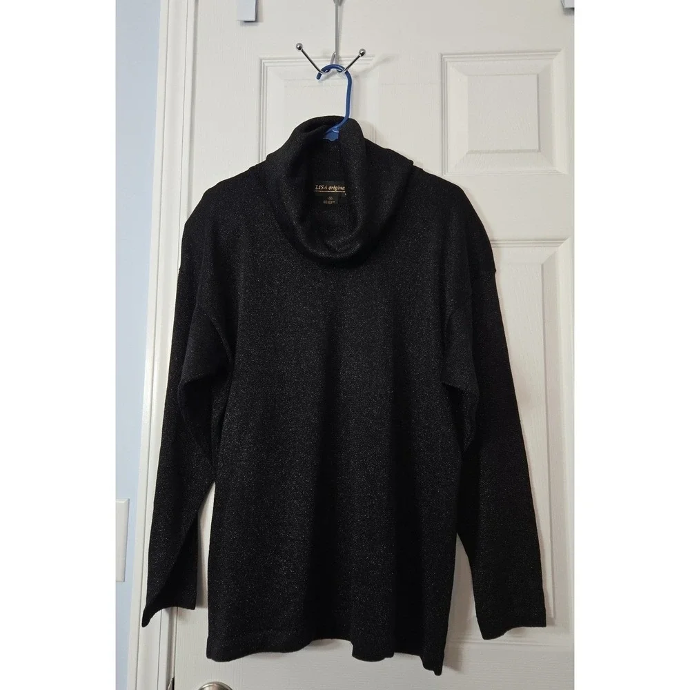 Lisa‎ Originals Womans Long Sleeve Turtlneck Sweater Size Medium